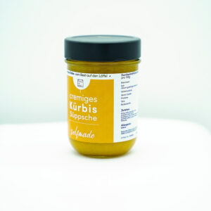 Kürbissuppe im Glas aus frischem Kürbis, handgemacht in der Proviantmanufaktur
